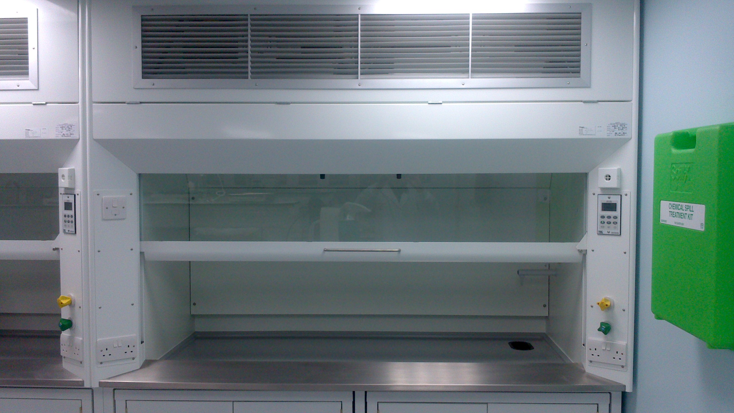 medical fume cupboard